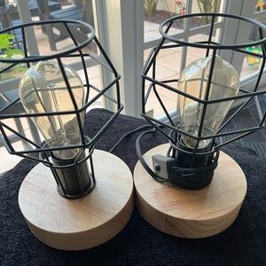Two lamps w tungsten style bulbs -unused set